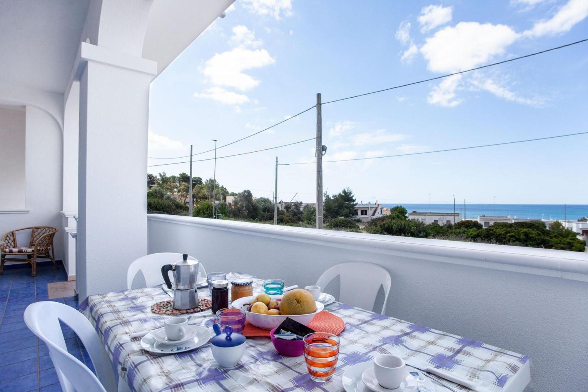 Complesso Azzurro Apartments Salve Exterior photo