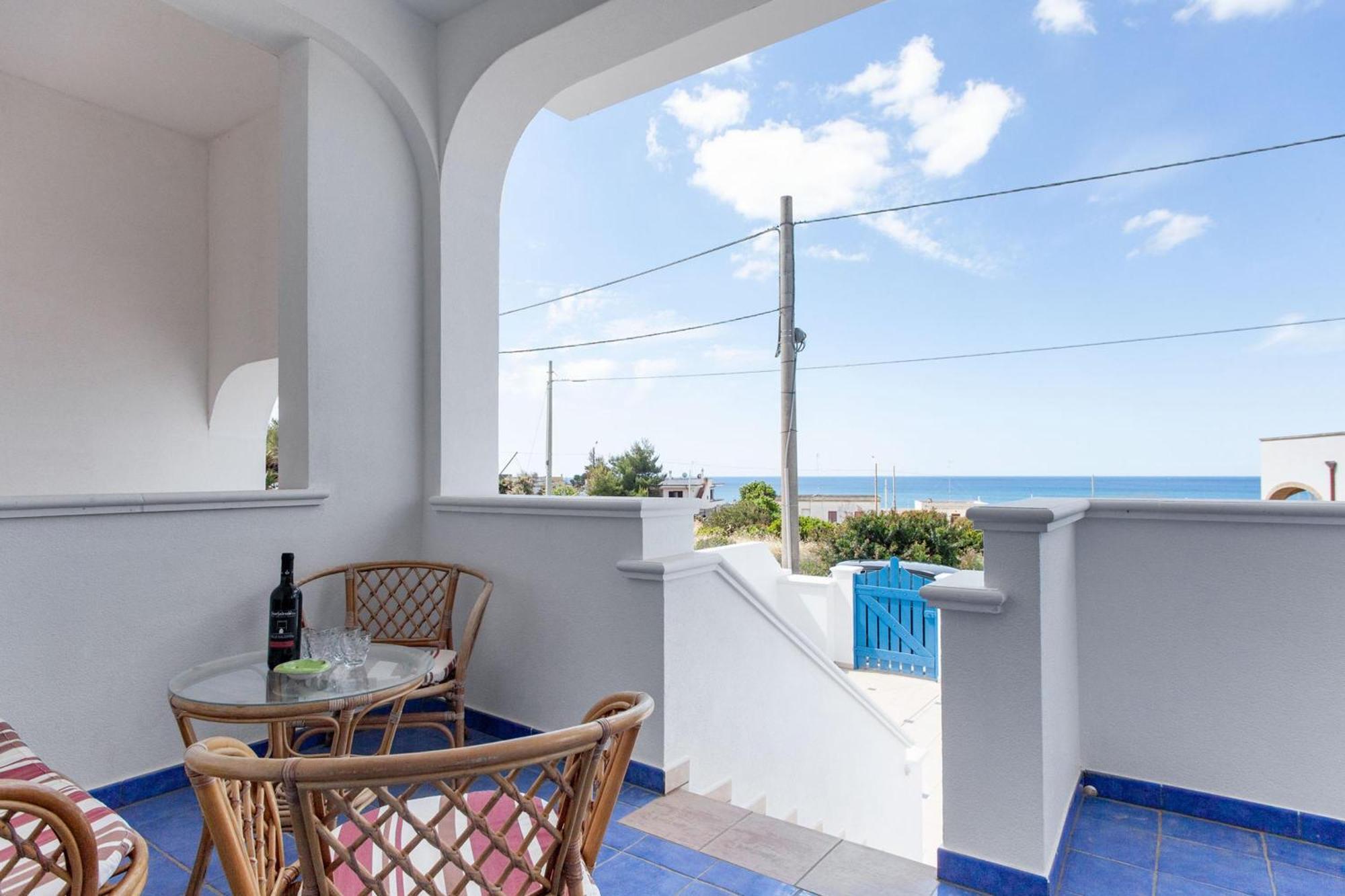 Complesso Azzurro Apartments Salve Exterior photo